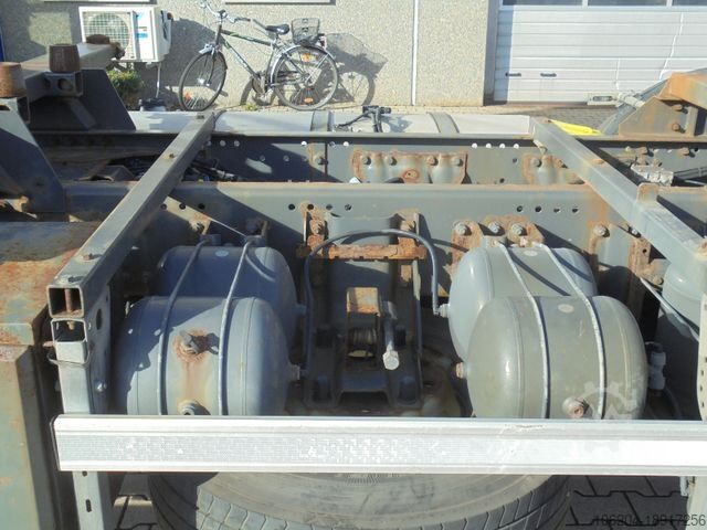 Wechselfahrgestell LKW DAF XF460 FAR SSC BDF Intarder 1220mm AHK