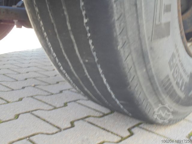 Wechselfahrgestell LKW DAF XF460 FAR SSC BDF Intarder 1220mm AHK