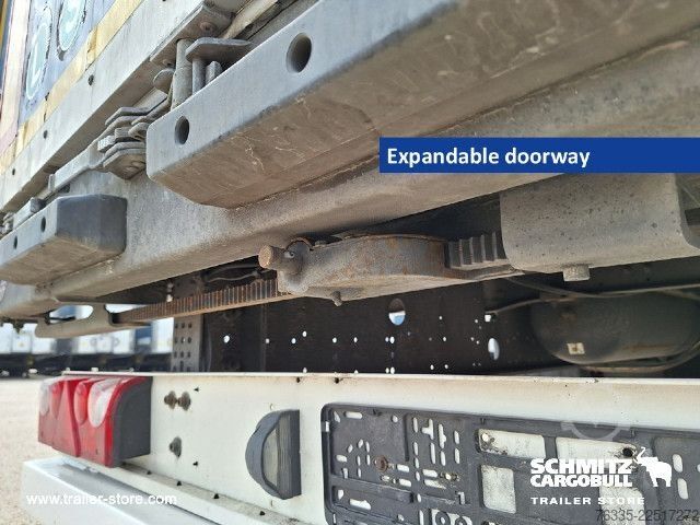 Open semitrailer with tarp Schmitz Cargobull Curtainsider Mega
