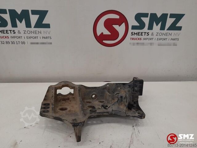 Chassis part Volvo Occ frame uitbreidingsbeugel links vooraan Volvo