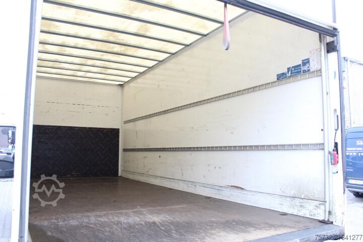 Transporter mit Koffer MAN TGL 8.180 E6 Koffer 6,1m 3 Sitze   Schalter