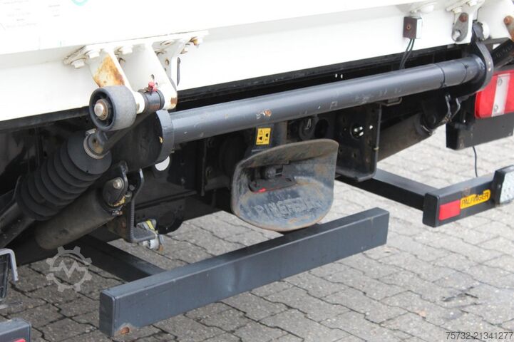 Transporter mit Koffer MAN TGL 8.180 E6 Koffer 6,1m 3 Sitze   Schalter