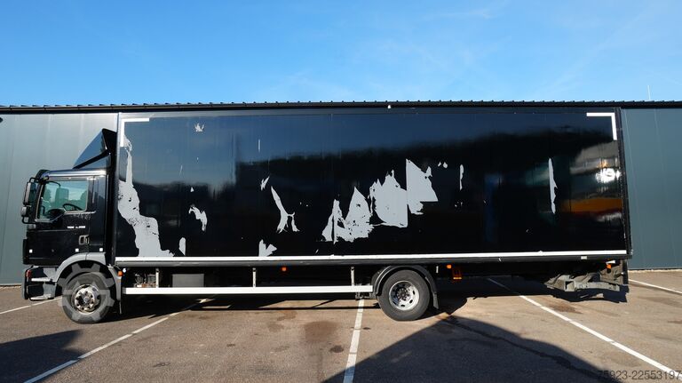 Kühl-/Tiefkühltransport MAN TGM 15.250 Frigo truck 485.400km