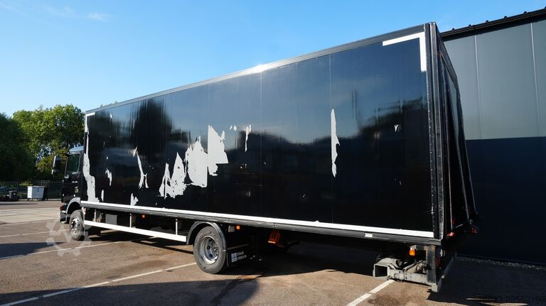 Kühl-/Tiefkühltransport MAN TGM 15.250 Frigo truck 485.400km