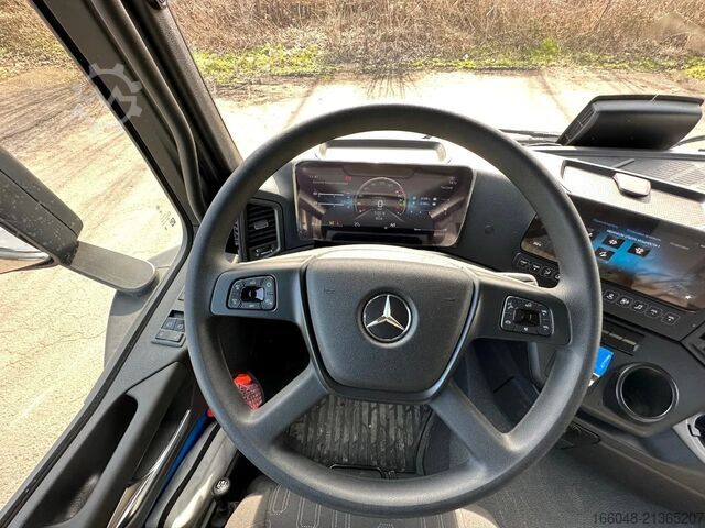 Kipper Mercedes-Benz Arocs 4145 Mercedes-Benz AROCS 5 4145 8X4 E6e E...