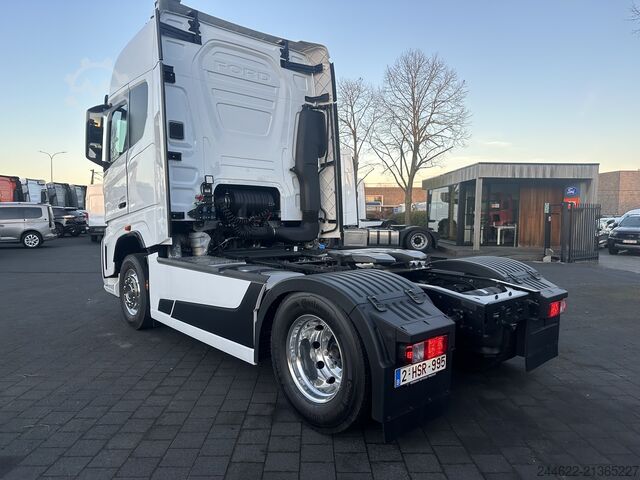Standard tractor unit Ford F-Max - Full lease 2000€* ex BTW/maand
