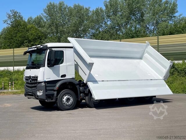 Tipper Mercedes-Benz Arocs 4145 Mercedes-Benz 4145 8X4 Euromix EMT 3...