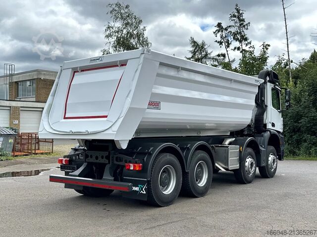 Tipper Mercedes-Benz Arocs 4142 Mercedes-Benz 4142 8X4 Mulden- Kippe...