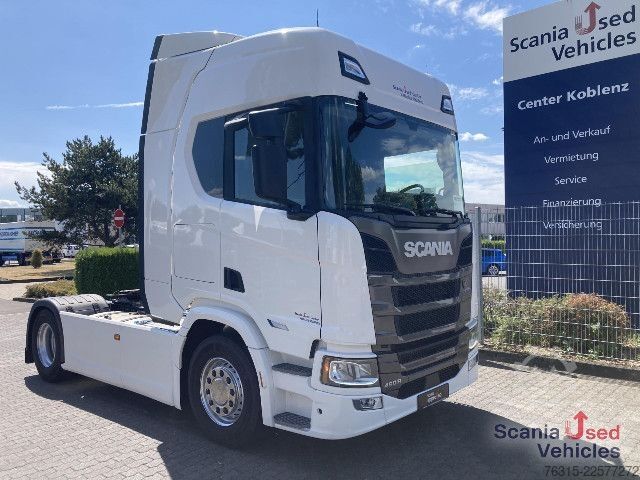 Standard tractor unit Scania R 460 NA - SUPER - HIGHLINE - 2x TANKs - ACC