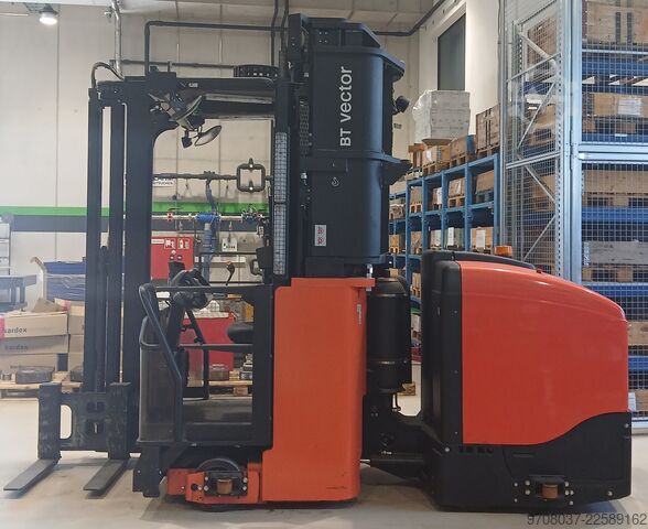 High-bay warehouse TOYOTA BT Vector