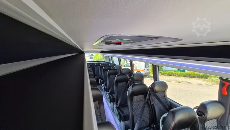 Minibus IVECO 2x Daily 70 Lagerfahrzeug Ferqui Sunrise 2,5 m B