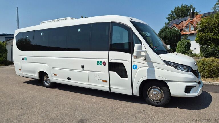 Minibus IVECO 2x Daily 70 Lagerfahrzeug Ferqui Sunrise 2,5 m B