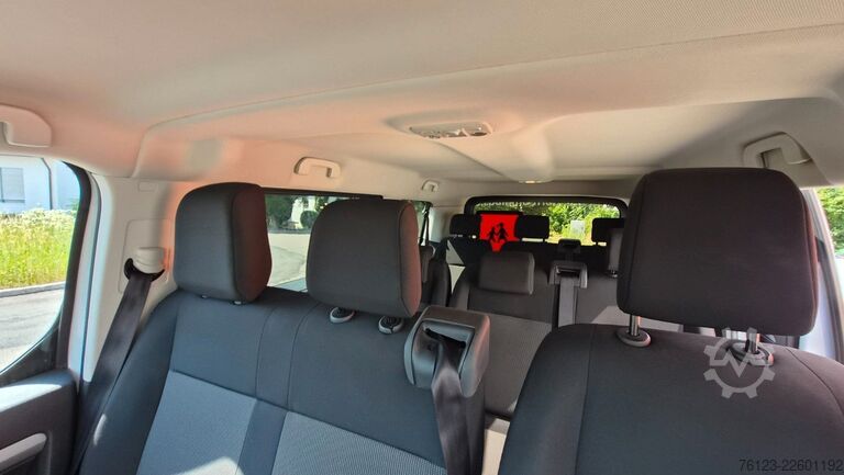 Kleinbus Citroën SpaceTourer Opel Zafira Plus M 9 Sitzer