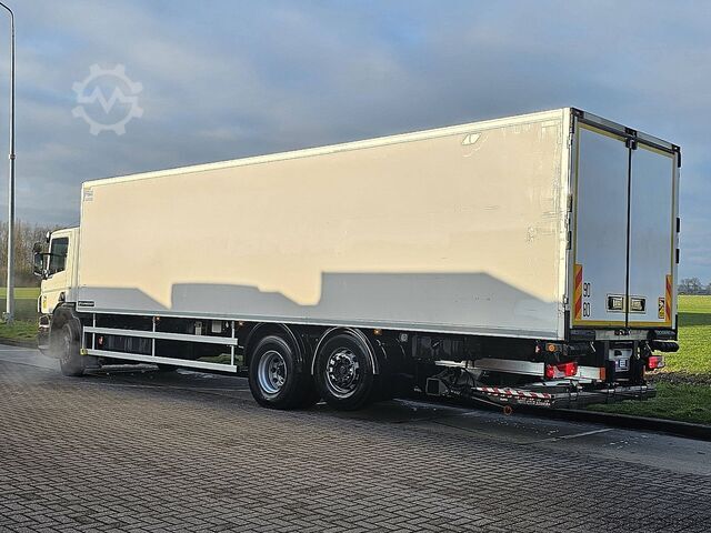 Kühl-/Tiefkühltransport SCANIA P320 6X2*4 LAMBERET FRIGO