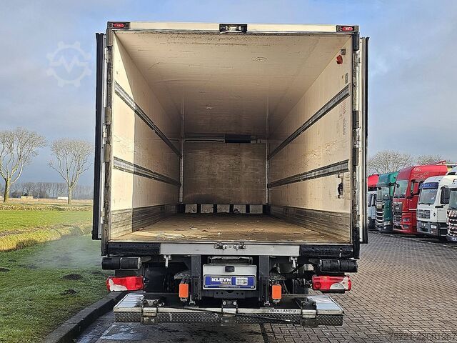 Kühl-/Tiefkühltransport SCANIA P320 6X2*4 LAMBERET FRIGO