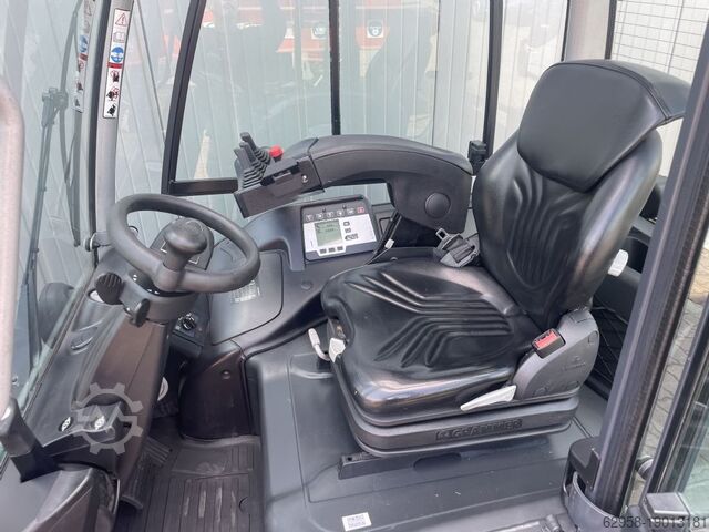 Electric 4-wheel forklift Still RX60-45 - AKKU 88%