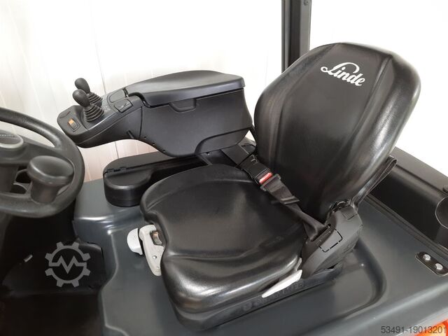 Elektro 4 Rad-Stapler Linde E20PH-02