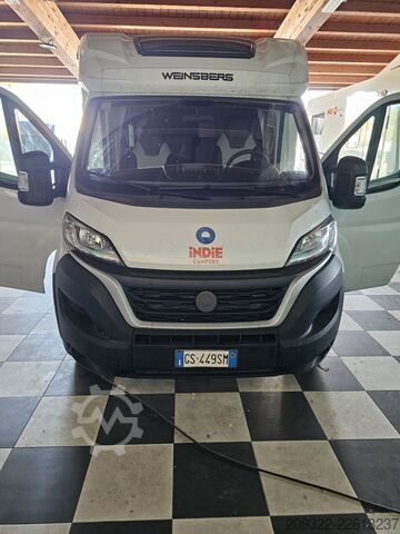Teilintegriertes Wohnmobil 2024 Fiat Ducato Weinsberg Carasuite | Automatico | 5 posti letto