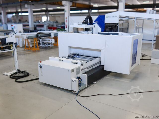 5-Achs-Bearbeitungszentrum HOMAG CENTATEQ P-110 - BMG110