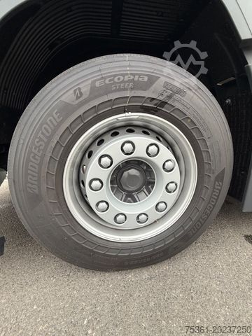 Standard tractor unit VOLVO FH500 XL RETARDER-PTO- ADR/GGVS