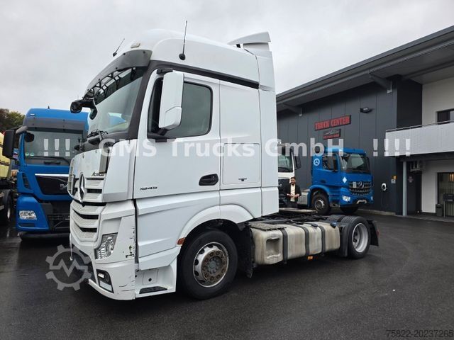 Volume tractor unit MERCEDES-BENZ Actros 1845 / 2 Tank / 2 Bett / Big Space / Ret
