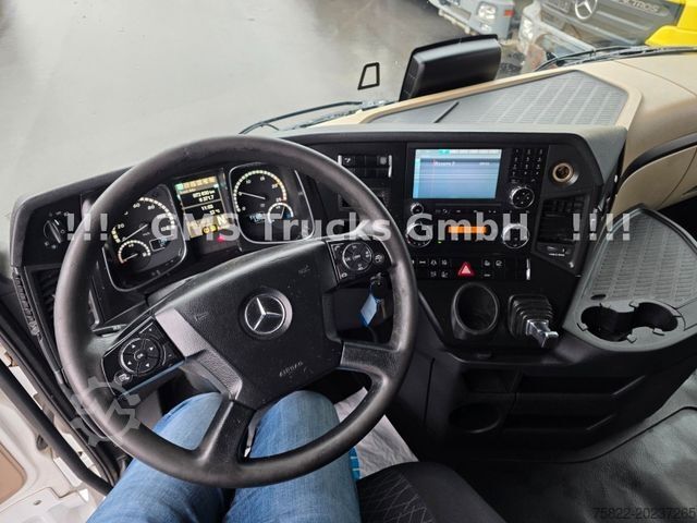 Volume tractor unit MERCEDES-BENZ Actros 1845 / 2 Tank / 2 Bett / Big Space / Ret