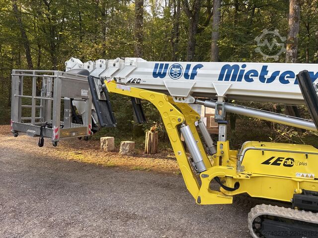 Crawler work platform Teupen LEO30Tplus
