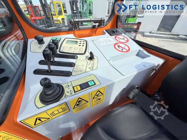 4-way forklift Hubtex DQ40D DIESEL TRIPLEX 6500 FREE-LIFT TOP1