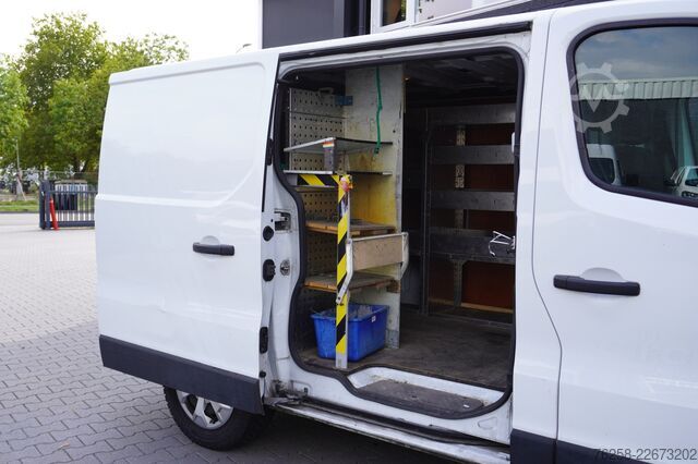 Delivery van Renault Trafic 2.0 dCi 110PK EURO 6 - Airco - Navi - Cr...