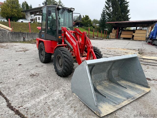 Loader Ahlmann / Manitou AL85t