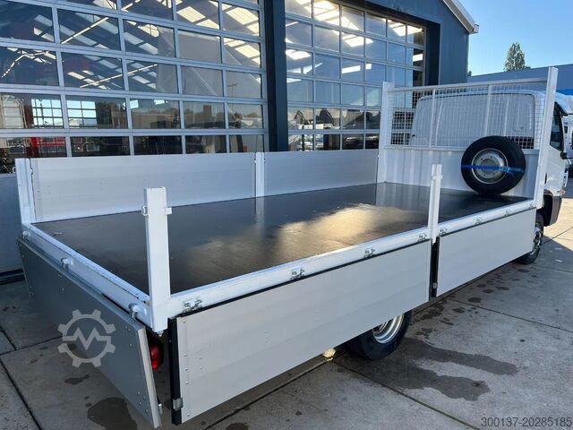 Platform trailer Mercedes-Benz Accelo 915 4x2 Flatbed with dropsides