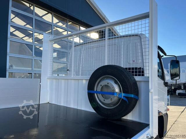 Platform trailer Mercedes-Benz Accelo 915 4x2 Flatbed with dropsides