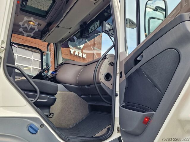 Koffer DAF CF 300 4x2 - Box - Low KM - Full air - Euro 6 -...