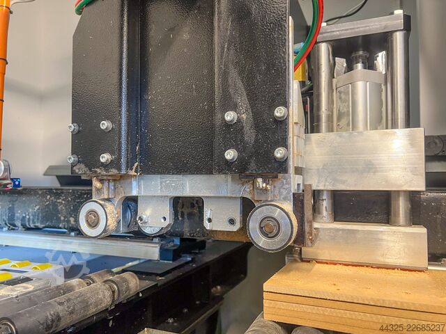CNC for Flexible Drilling VITAP POINT K2