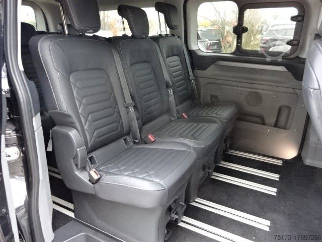 Minibus FORD Tourneo Custom Titanium 320L2 4x4 Autom Stndhzg