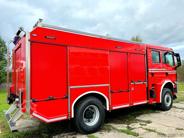 Fire truck / water tank fire engine MAN TGM 18.320 TLF 6000 4x4 Seilwinde