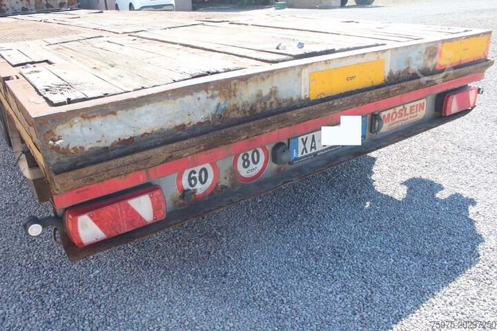 Low-loader semi-trailer for transporting construction machinery moeslin semirimorchio carrellone rampe usato