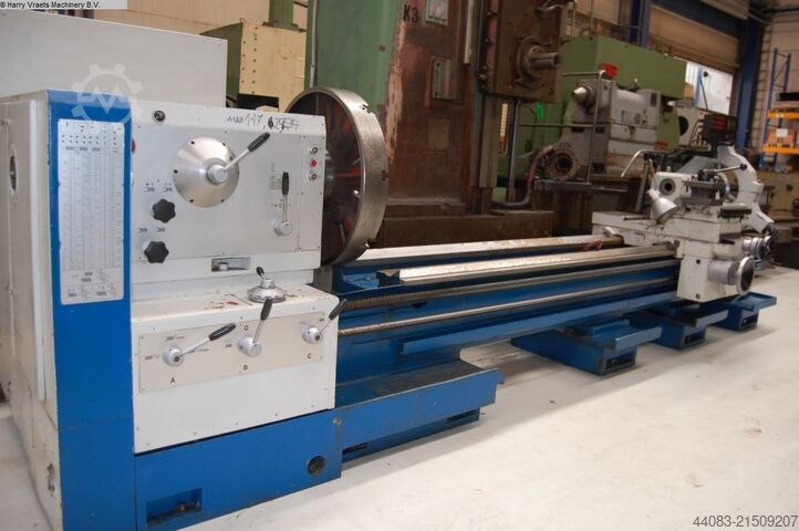 Leit- und Zugspindeldrehmaschine POREBA TPK 80