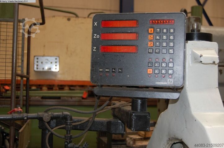 Leit- und Zugspindeldrehmaschine POREBA TPK 80