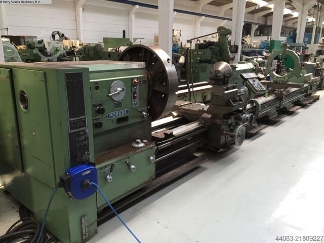 Leit- und Zugspindeldrehmaschine POREBA TR 135/6M