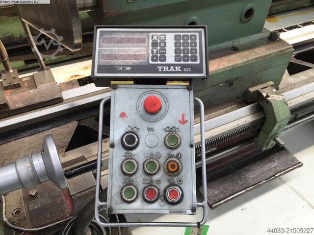 Leit- und Zugspindeldrehmaschine POREBA TR 135/6M