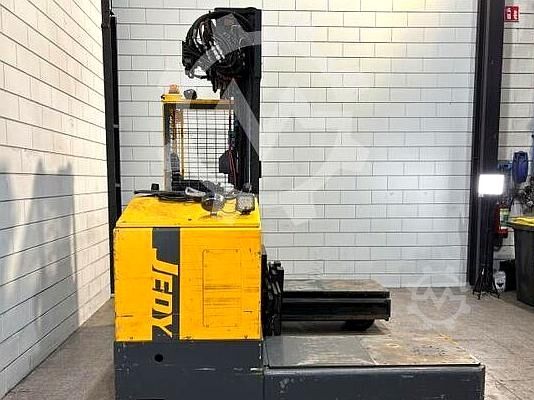 Side loader forklift Combilift Jedy 3555
