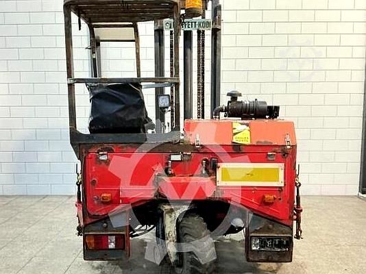Truck mounted forklift Moffett M7 30.4W