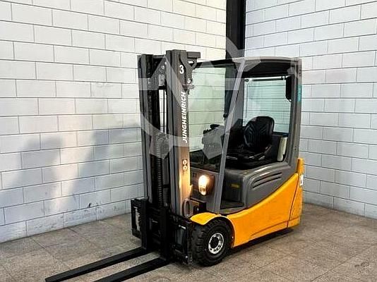 Front loader forklift Jungheinrich EFG 216