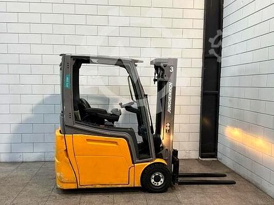 Front loader forklift Jungheinrich EFG 216