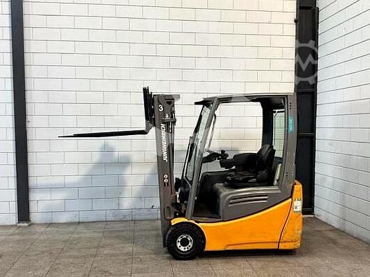 Front loader forklift Jungheinrich EFG 216