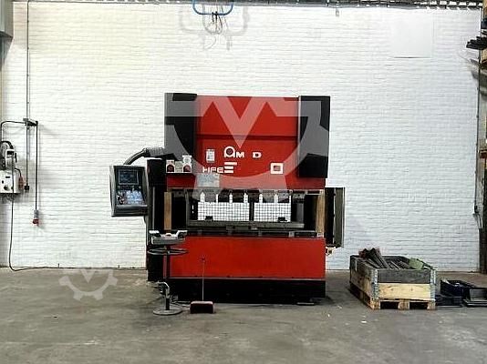 Press brake Amada HFE 50-20, year 2001, 8 axes Amada HFE 50-20