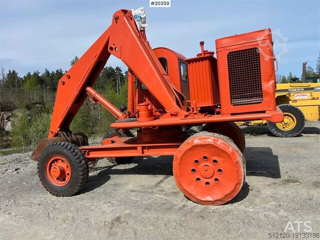 Crawler excavator Brøyt X2 excavator w/bucket (Nostalgia!)