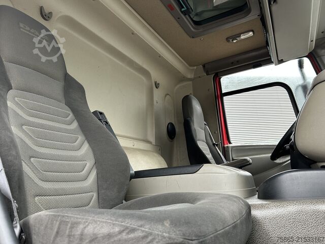 Schiebeplane DAF CF 65 220 Euro 5 / 18 Ton / 650 dkm / Curtainsi...