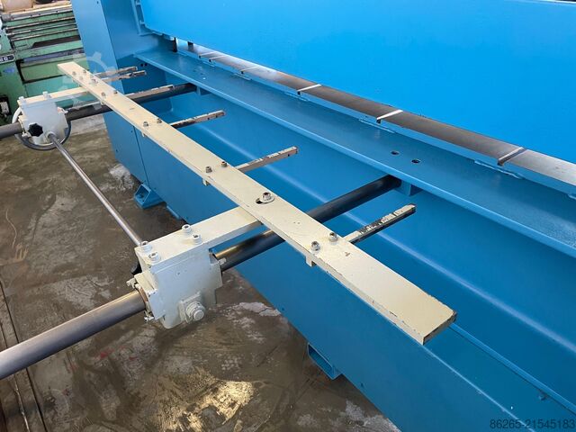 Schwenkbiegemaschine GEKA MA 200